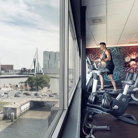 DoubleTree by Hilton Rotterdam Centre