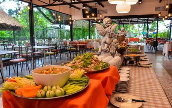 รูปภาพของแอดรวมโชคโฮเทล