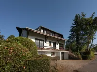 Hillside Stay near Coo Fall - 2つ星