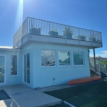 Waterfront Oasis, Sunsets, Heated Pool, Hot Tub, Boat Dock, Near Boat Ramp