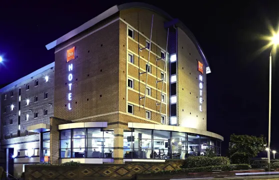 宜必思萊斯特市酒店