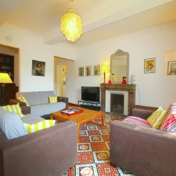 Holiday Home in Provence with Private Pool Отели в г. Кавайон