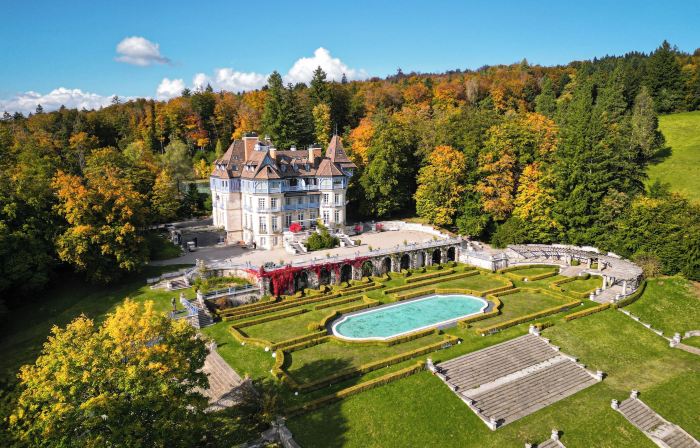 Château des Avenieres