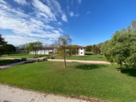Agriturismo con piscina immerso nella natura La Bisa Hotel a Trecenta