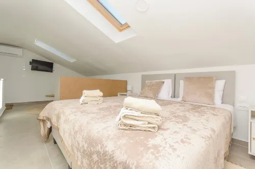 Apartment Danijela Hotels in Primosten