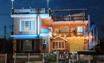 Taean Yeongmokhang Solbit Pension