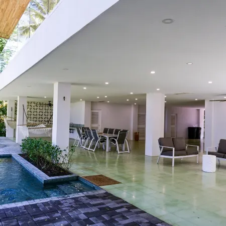 Esterillos Lote 6 Bedroom Home