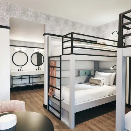 Kinley Chattanooga Southside, a Tribute Portfolio Hotel