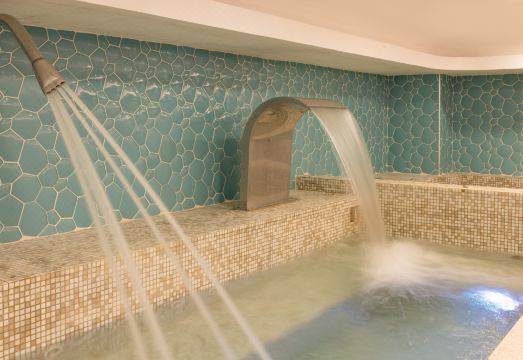 더블트리 바이 힐튼 마사틀란