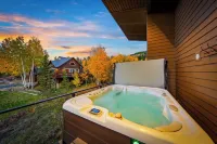 Crested Butte Mountain | Hot Tub, BBQ Area & Views