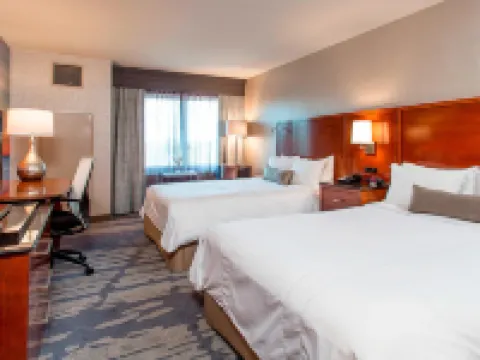 Rochester Airport Marriott Hotels in Greece