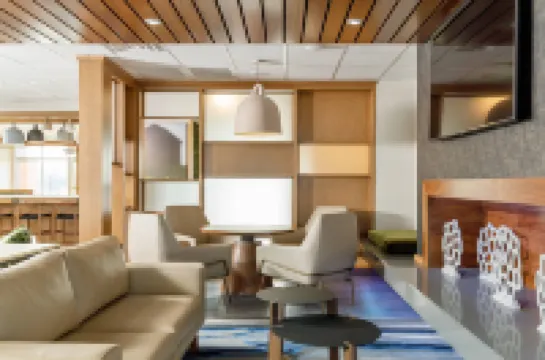 แฟร์ฟิลด์ อินน์แอนด์สวีทส์ บายแมริออท ซาลินา โรงแรมในซาลีนา