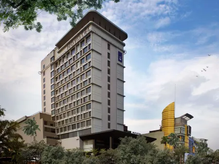 Novotel Pekanbaru Отели рядом с Аэропорт Симпанг-Тига