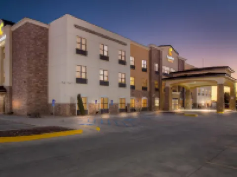 Comfort Suites Hotels in Roswell