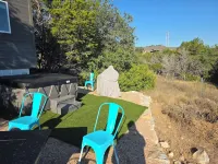 Tree House Tiny Home W Hot Tub