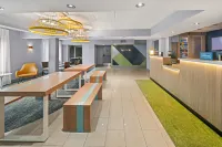 Spark by Hilton Waldorf Hotels in Waldorf