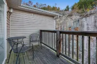 Branson Vineyards Escape - Quiet Serenity