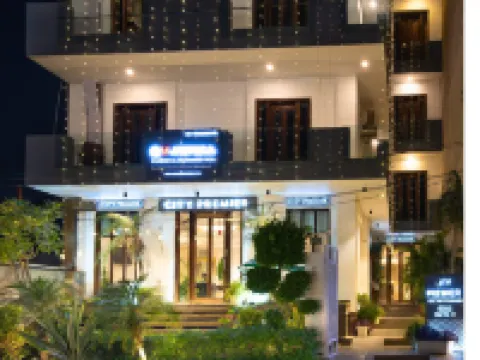 Hotel City Premier - Golf Course Road ,Gurgaon โรงแรมใกล้ถนน Golf Course Road