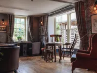 The Pelican Inn Hotels in Froxfield