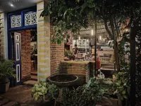 Kutumbaya Các khách sạn gần Anuradhapura