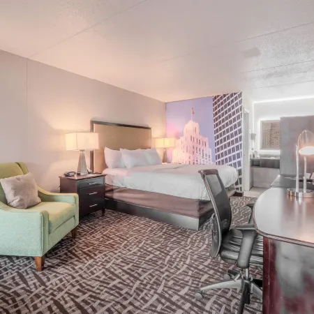 Clarion Pointe Winston – Salem Downtown