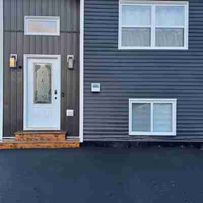 New Luxury 3-Bedroom GetawaylFree Parking| Trail Hotel Exterior