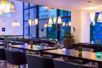 Park Inn by Radisson Luxembourg City - breakfast