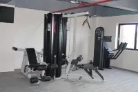 CK Tanjungpinang Hotel and Convention Centre - Gym