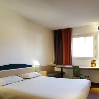 Ibis Hull City Centre Hotels near Connexin Live, Hull