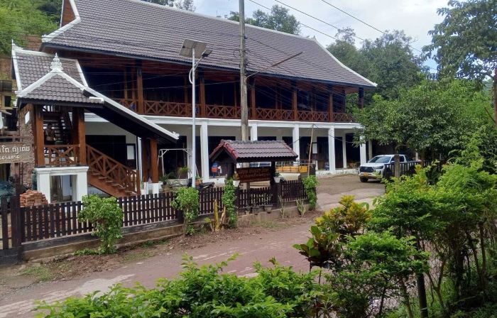 Le Charme Pakbeng Villa