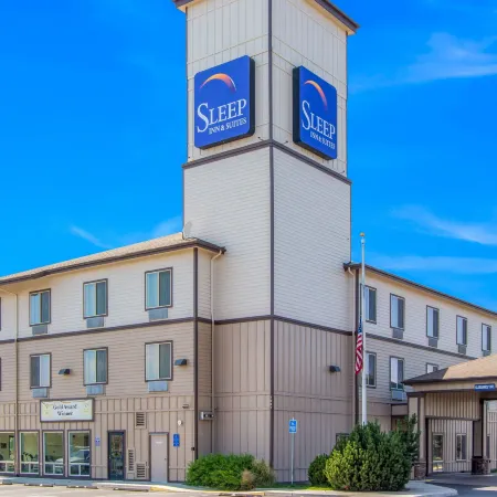 Sleep Inn & Suites