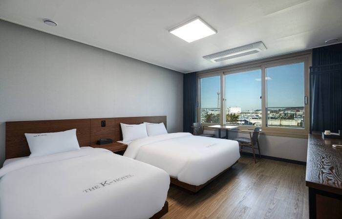 Incheon (Yeonanbudu) the K-Hotel