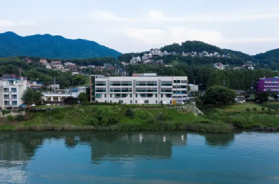 Yangpyeong Sor Hotel Hotels near Yongmunsan Mountain