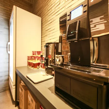 Jecheon Case Hotel