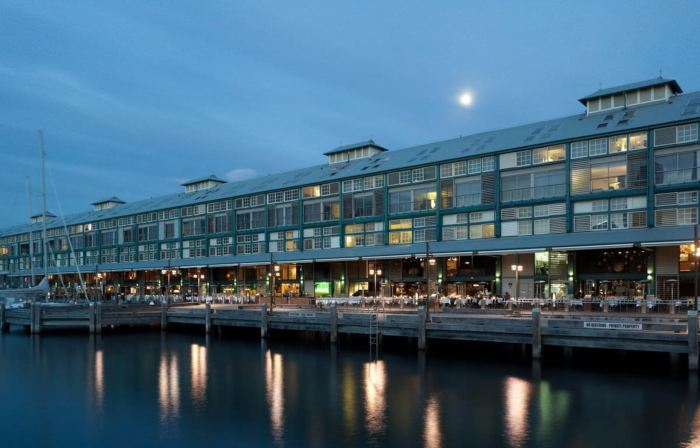 King Size Studio With Water View, Walk To The City