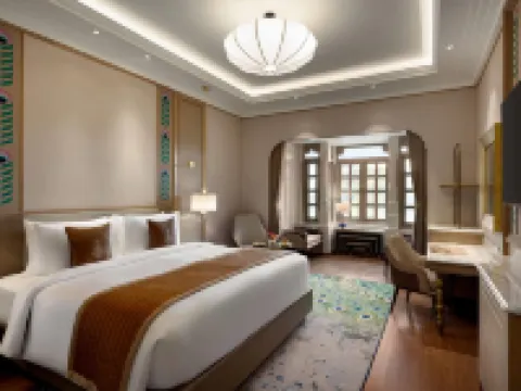 Wyndham Grand Udaipur Fateh Sagar Lake Hotels in Udaipur