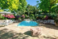 The Last Word Constantia - Pool