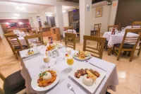 Hoteles Paraiso Trujillo - breakfast