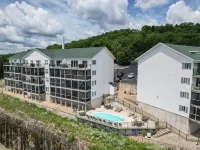 大尼安瓜的船泊位、三個泳池、高爾夫、奧扎克圓形劇場及壯觀湖景 拉塞爾住宿飯店