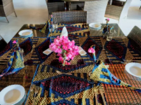 ซิกเนเจอร์ คอลเลกชัน บาย เอท คอนติเนนต์ส, มาเฟีย ไอส์แลนด์ โรงแรมในมาเฟีย