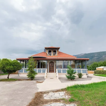 Villa Psani Beachfront Escape With Garden