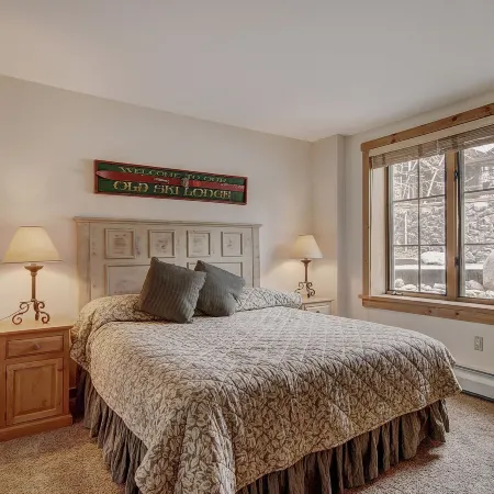 8452 Dakota Lodge 2 Bedroom Condo by RedAwning