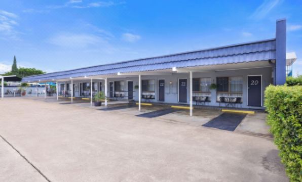 Acacia Motor Inn