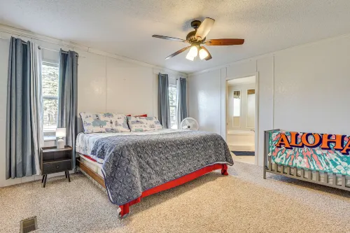 Steps to Lake Eufaula: Family Home w/ Deck & Yard - Wifi