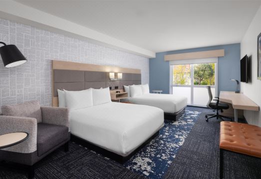 에이든 호텔 침실