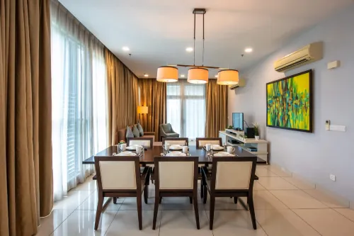 Cozy 3BR Somerset, Puteri Harbour, Legoland - 2-Star
