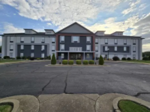 Howard Johnson by Wyndham Jackson