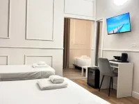 Cattaleya Rooms Các khách sạn gần Ga Leopolda