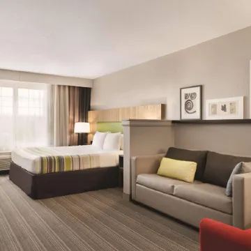 Country Inn & Suites by Radisson, Green Bay East, WI