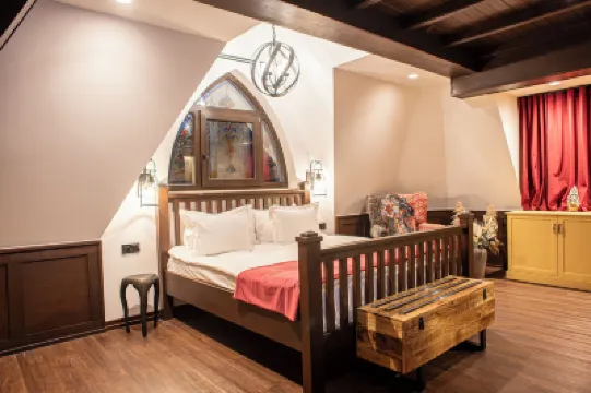 Ruelle Château Boutique Hotels in 